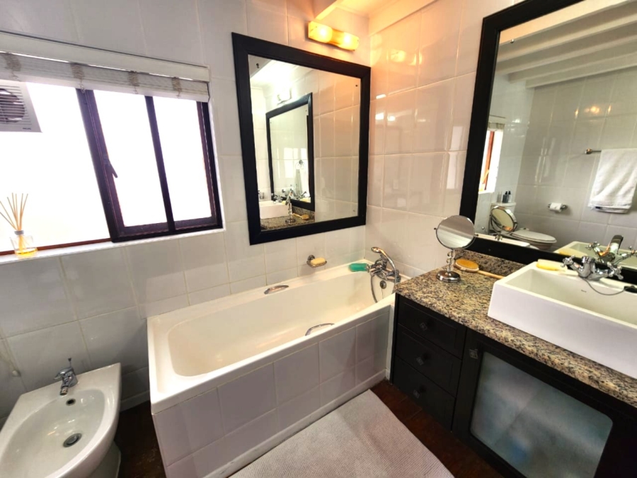 4 Bedroom Property for Sale in Wilderness Central Western Cape